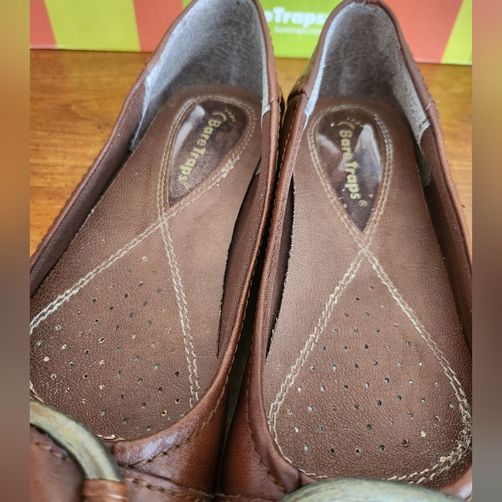 BareTraps Carla Brown Leather Flats Size 6 1/2 M - Picture 8 of 15
